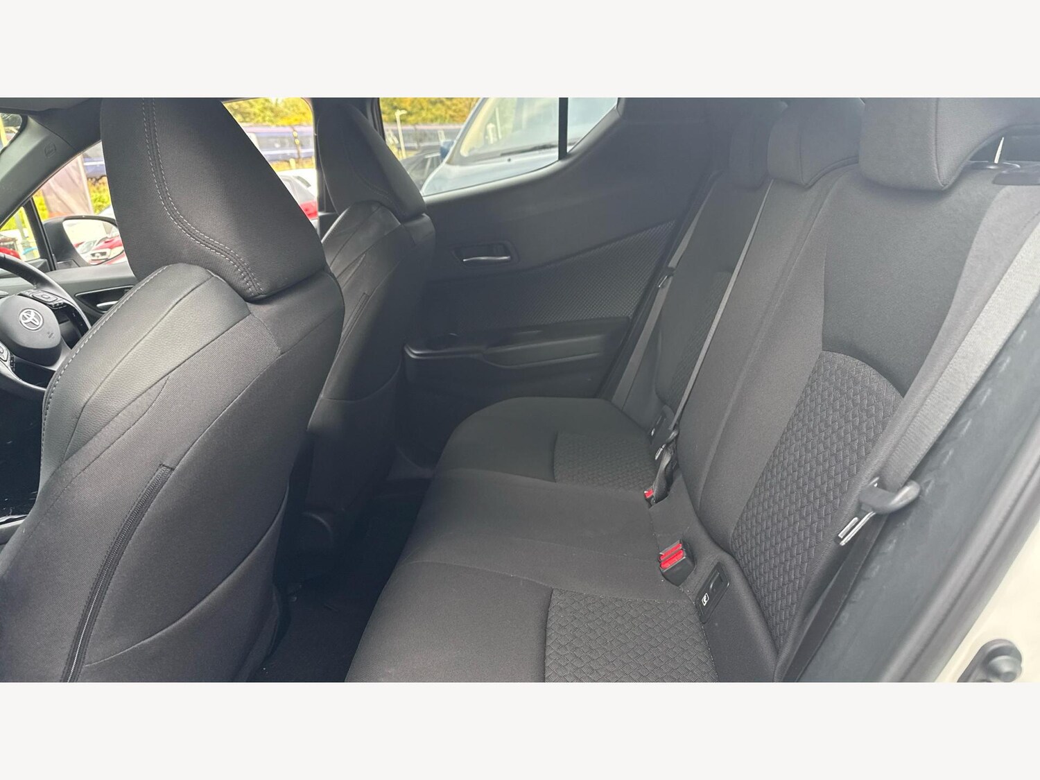 Used Toyota C-HR 2023 for sale - 77496350: Photo 15