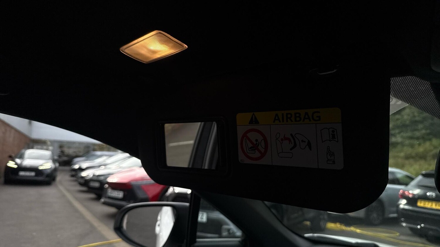 Used Toyota C-HR 2023 for sale - 77496350: Photo 41