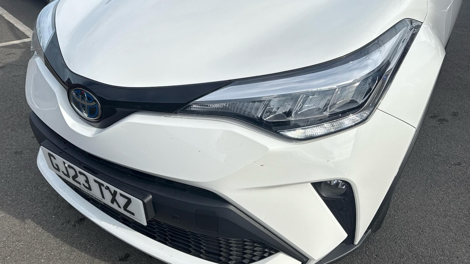 Used Toyota C-HR 2023 for sale - 77496350: Photo 54
