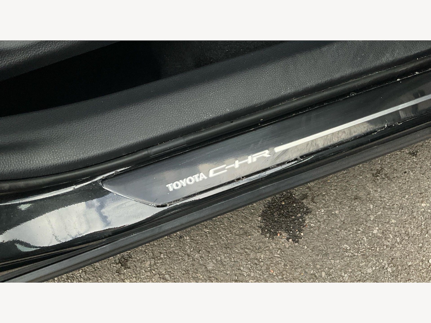 Used Toyota C-HR for sale - 78135674: Photo 28