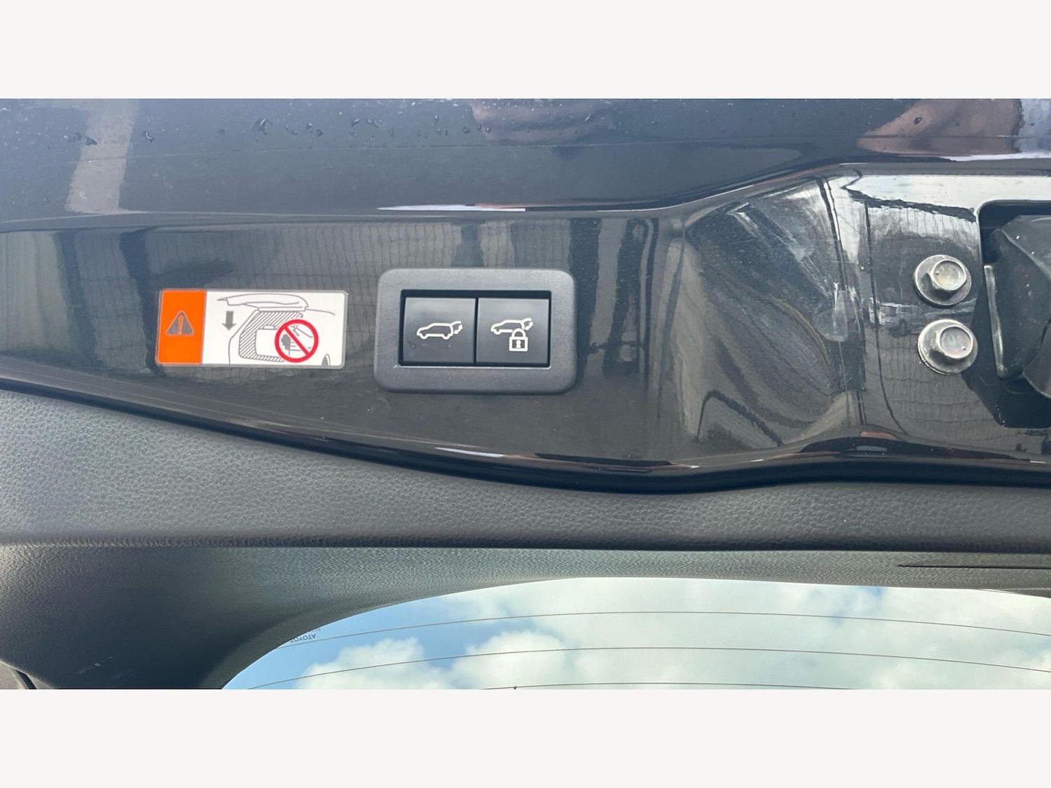 Used Toyota C-HR for sale - 78135674: Photo 46