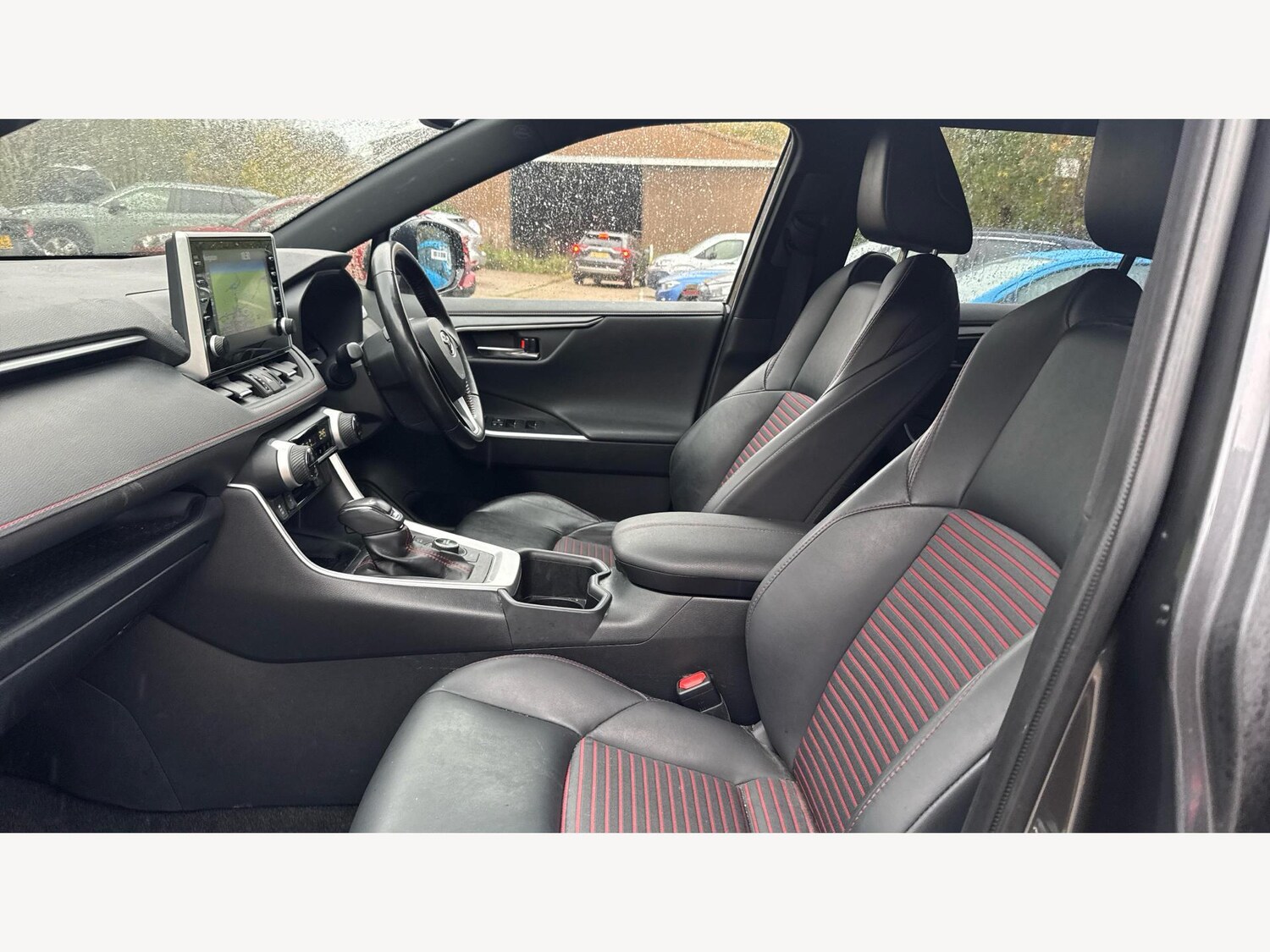 Used Toyota RAV4 2022 for sale - 76690001: Photo 12