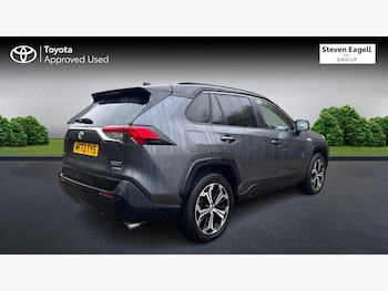 Used Toyota RAV4 2022 for sale - 76690001: Photo