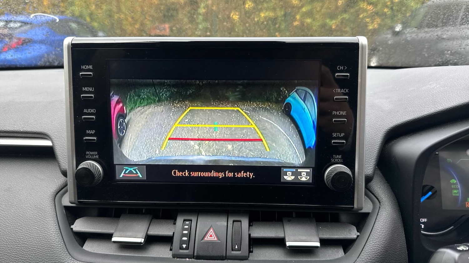 Used Toyota RAV4 2022 for sale - 76690001: Photo 33