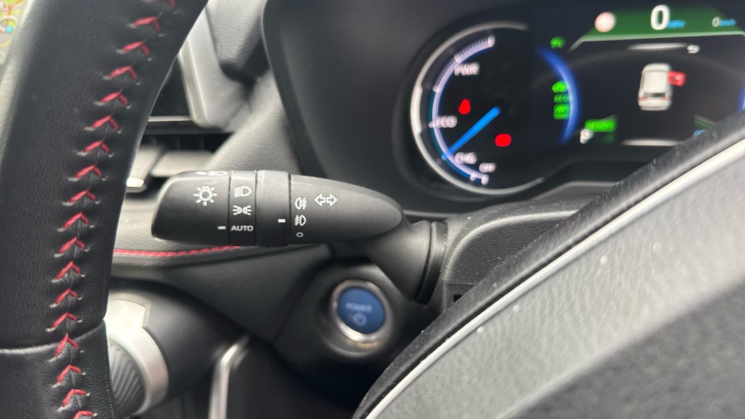 Used Toyota RAV4 2022 for sale - 76690001: Photo 48