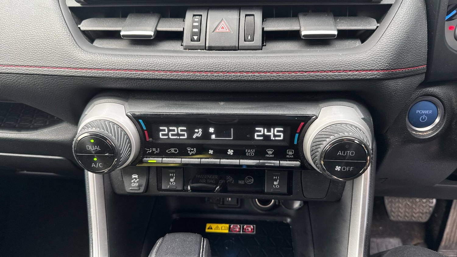 Used Toyota RAV4 2022 for sale - 76690001: Photo 49