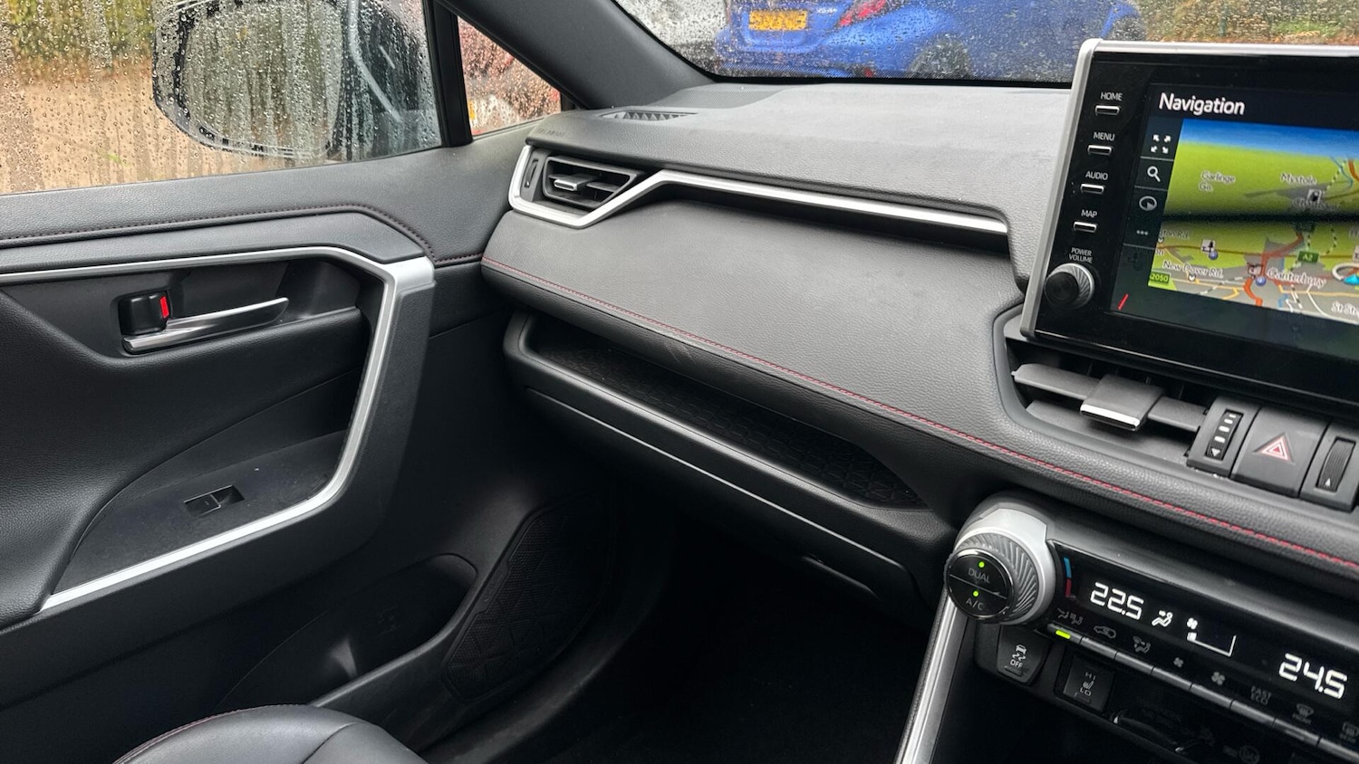 Used Toyota RAV4 2022 for sale - 76690001: Photo 53