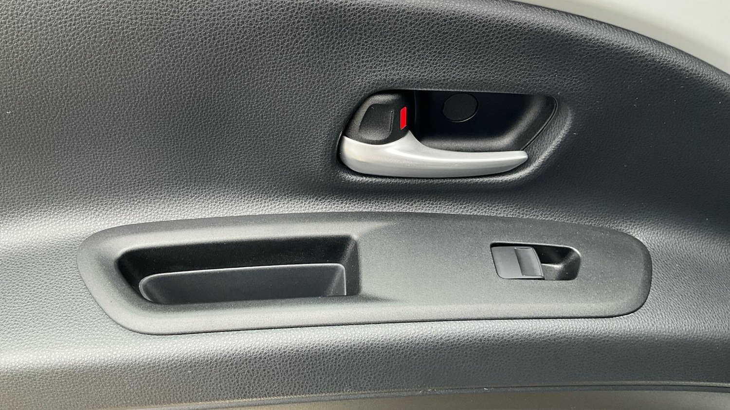 Used Toyota Aygo X for sale - 77854195: Photo 38