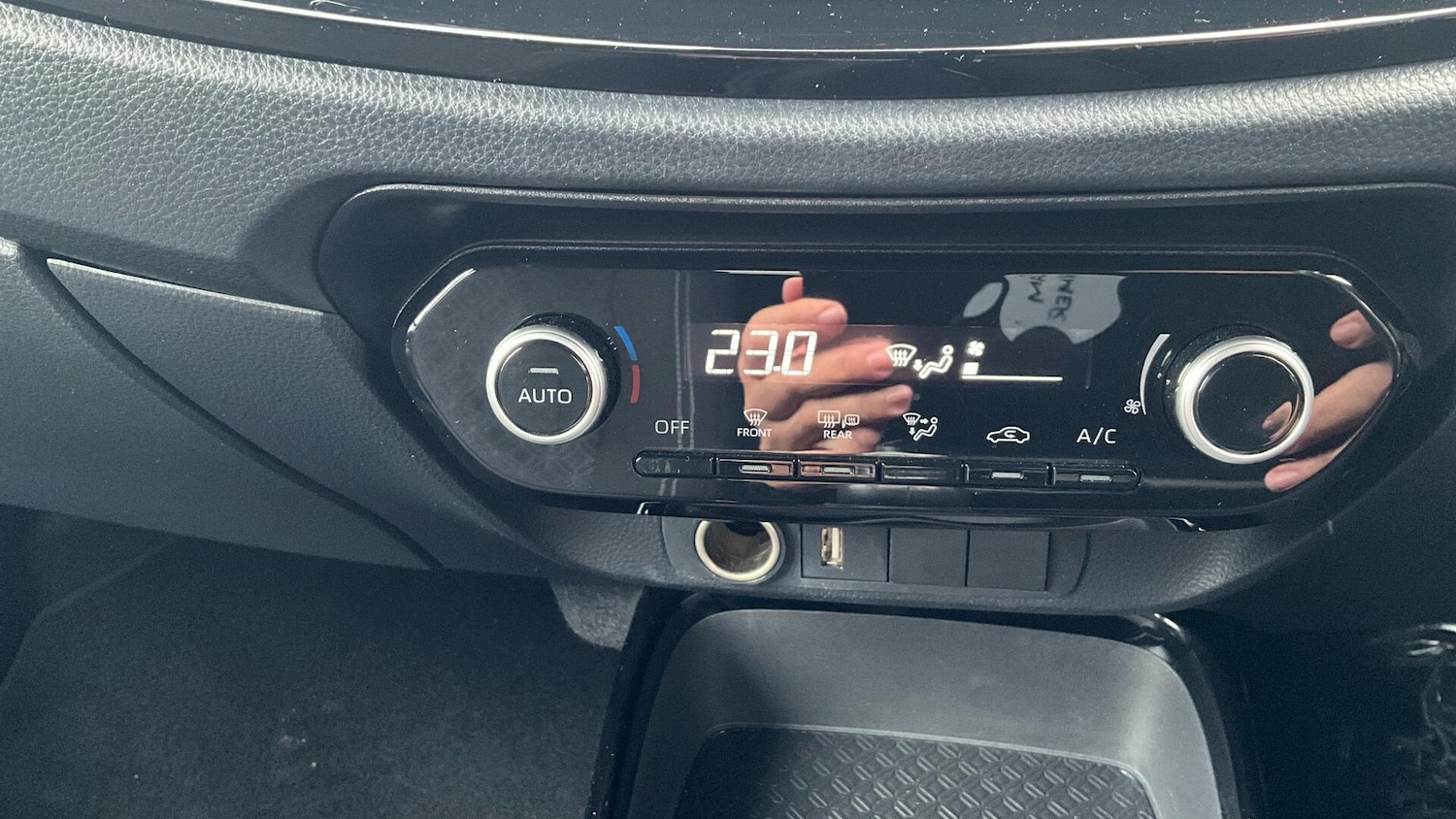 Used Toyota Aygo X for sale - 77854195: Photo 43