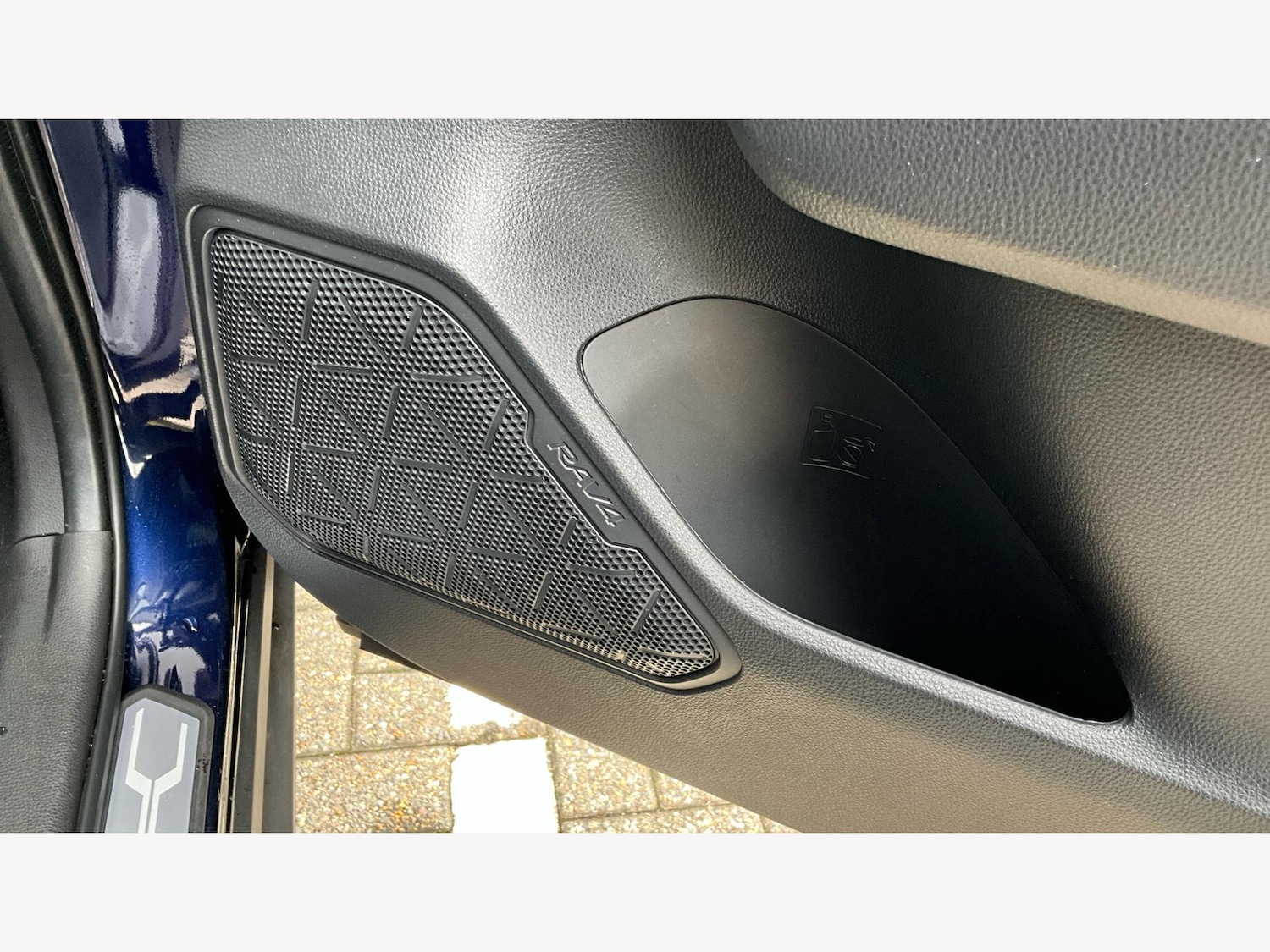Used Toyota RAV4 2022 for sale - 76270299: Photo 30