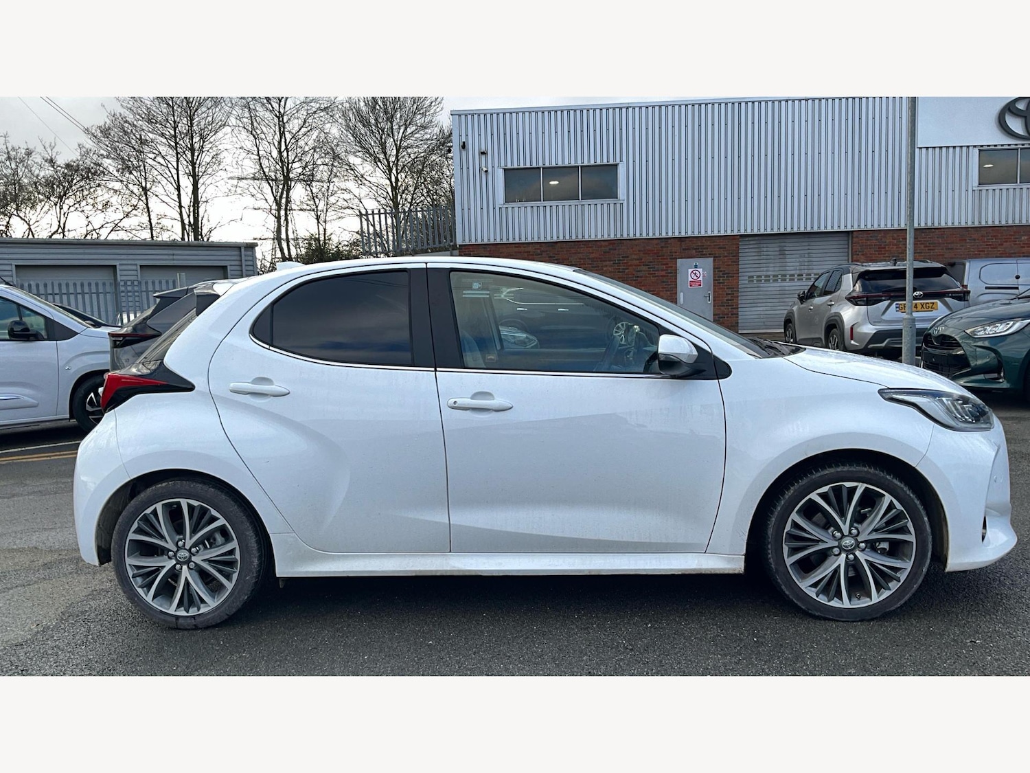 Used Toyota Yaris 2023 for sale - 76898703: Photo 18