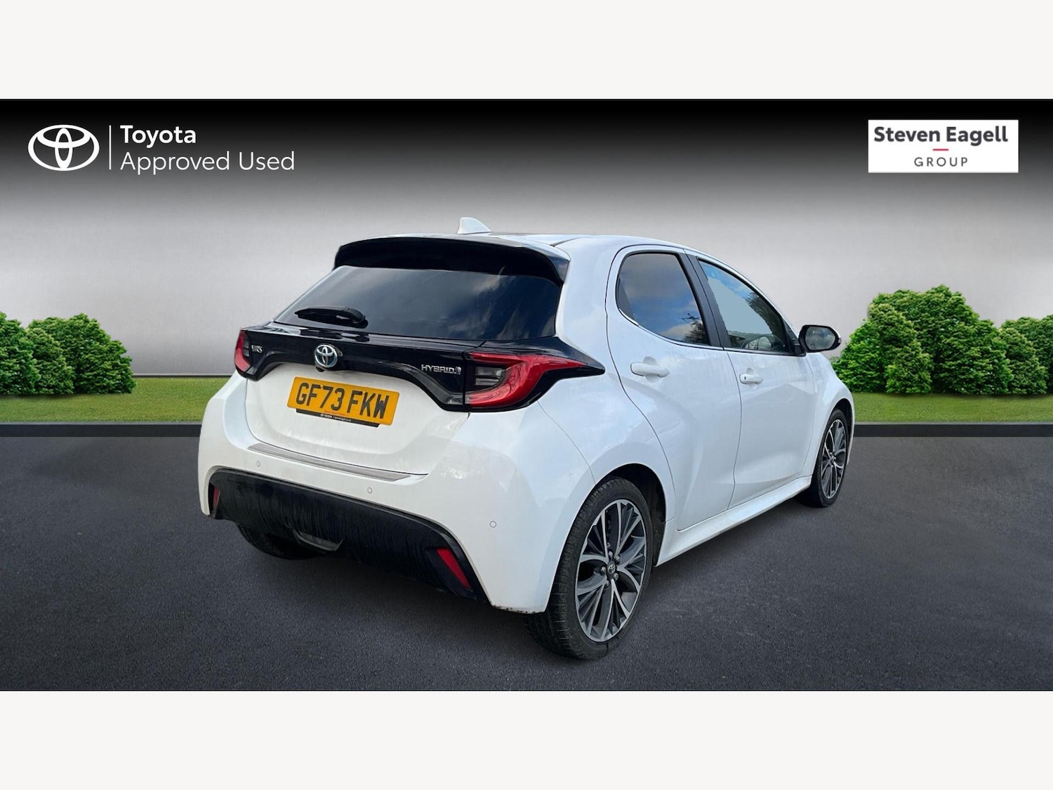 Used Toyota Yaris 2023 for sale - 76898703: Photo 2