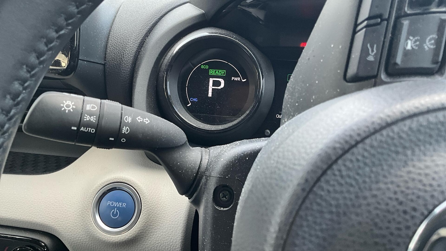 Used Toyota Yaris 2023 for sale - 76898703: Photo 40