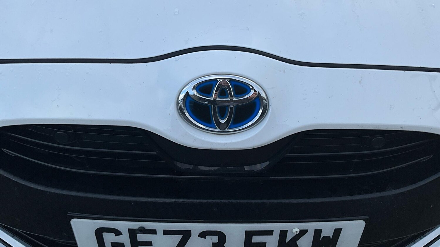 Used Toyota Yaris 2023 for sale - 76898703: Photo 55