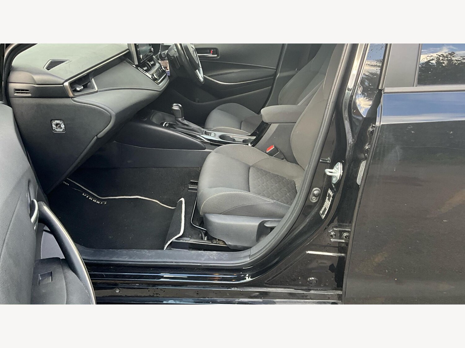 Used Toyota Corolla 2020 for sale - 77254682: Photo 12