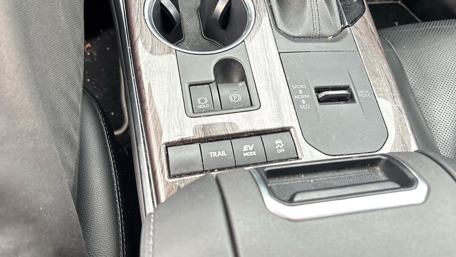 Used Toyota Highlander 2021 for sale - 76801631: Photo 38