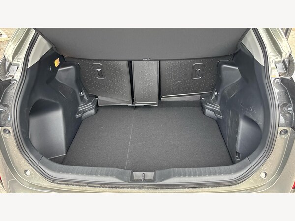 Used Toyota Yaris Cross 2024 for sale - 76226606: Photo 16