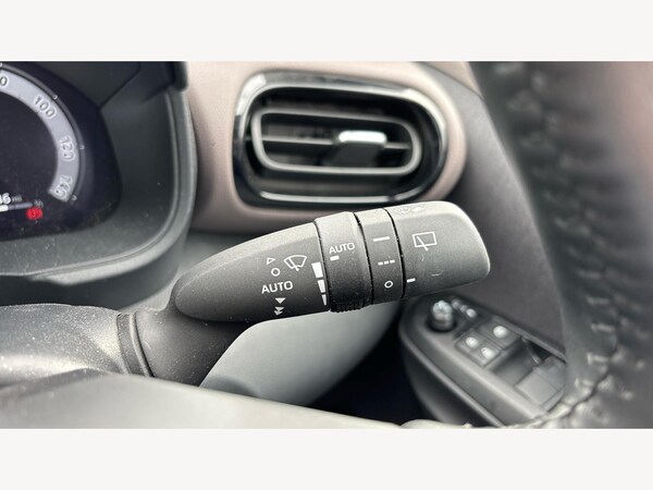 Used Toyota Yaris Cross 2024 for sale - 76226606: Photo 26