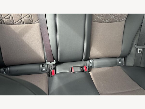 Used Toyota Yaris Cross 2024 for sale - 76226606: Photo 33
