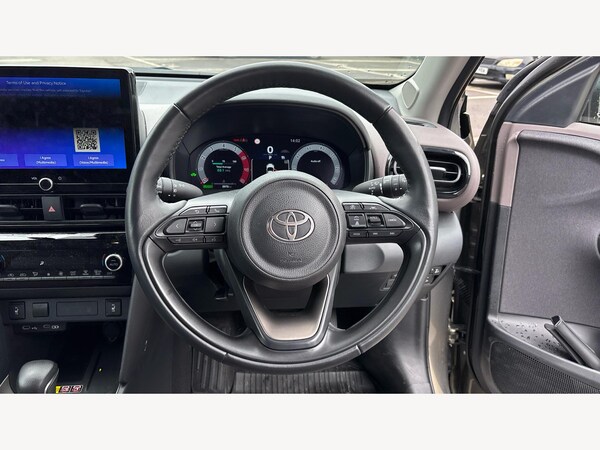 Used Toyota Yaris Cross 2024 for sale - 76226606: Photo 8