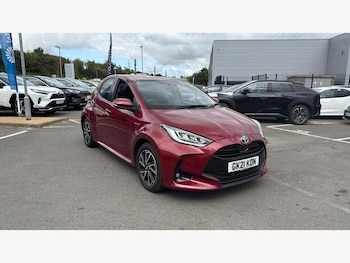Used Toyota Yaris 2021 for sale - 75623546: Photo