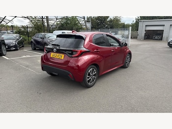 Used Toyota Yaris 2021 for sale - 75623546: Photo
