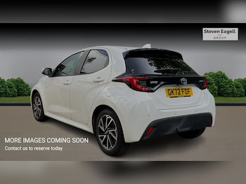 Used Toyota Yaris 2022 for sale - 76377907: Photo