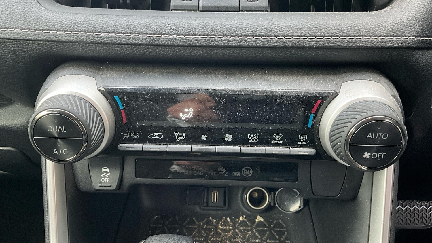 Used Toyota RAV4 2020 for sale - 76561730: Photo 43