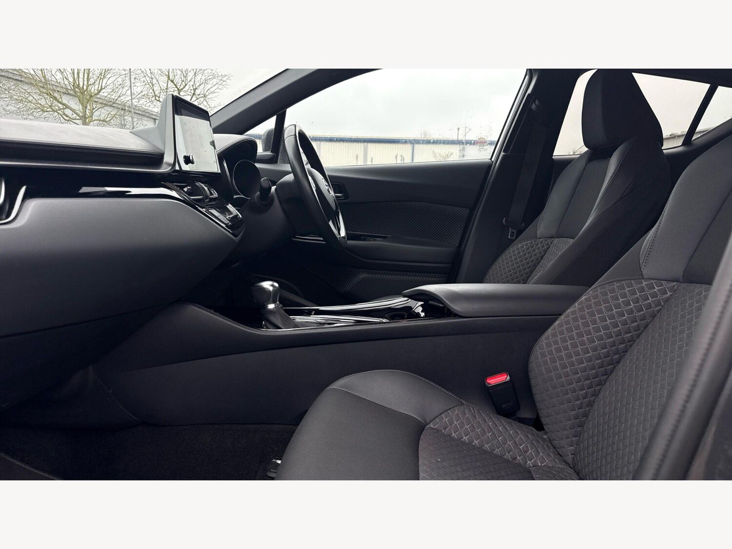 Used Toyota C-HR for sale - 77854149: Photo 12