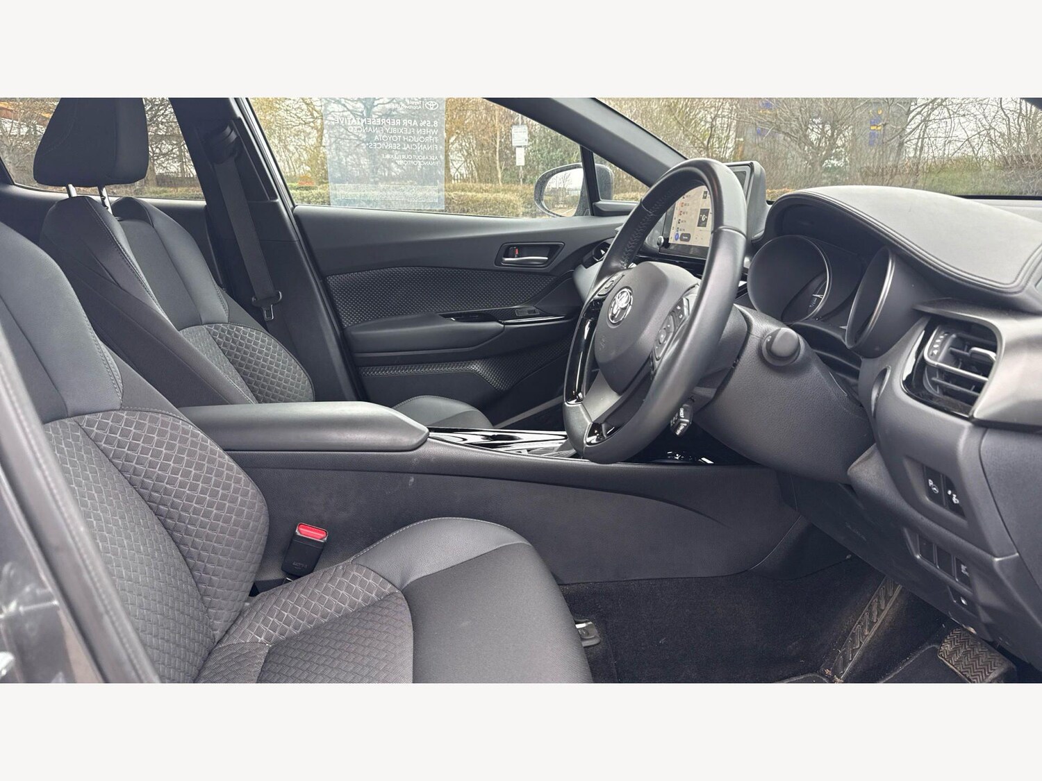 Used Toyota C-HR for sale - 77854149: Photo 13