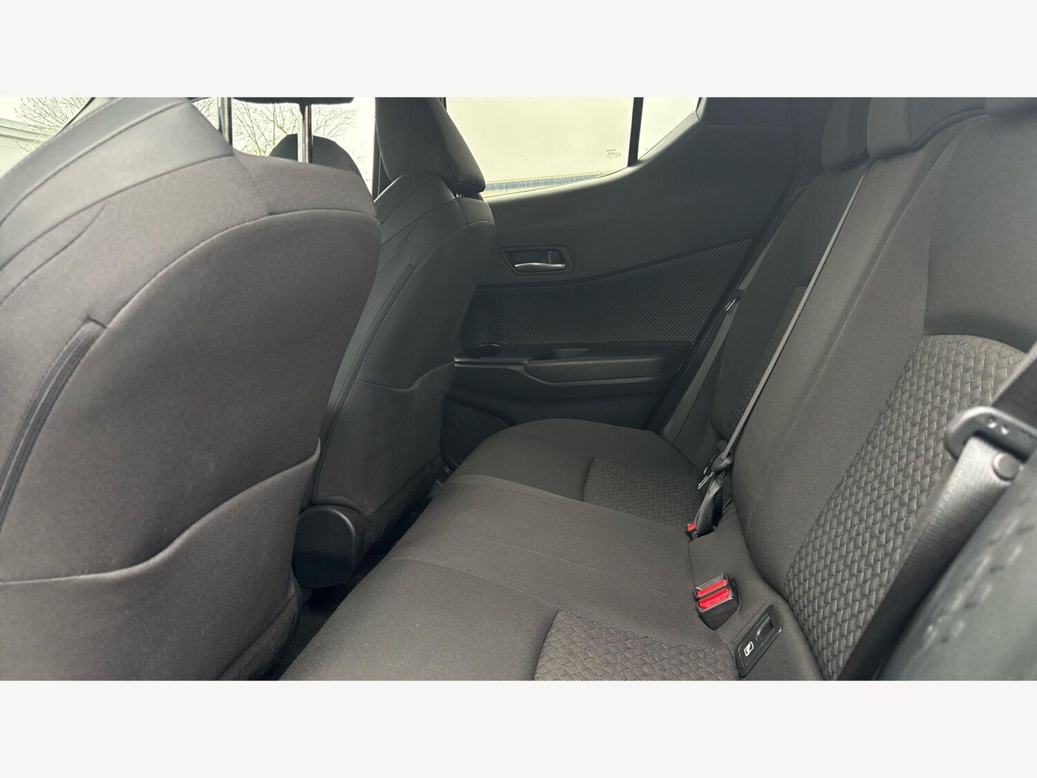 Used Toyota C-HR for sale - 77854149: Photo 15