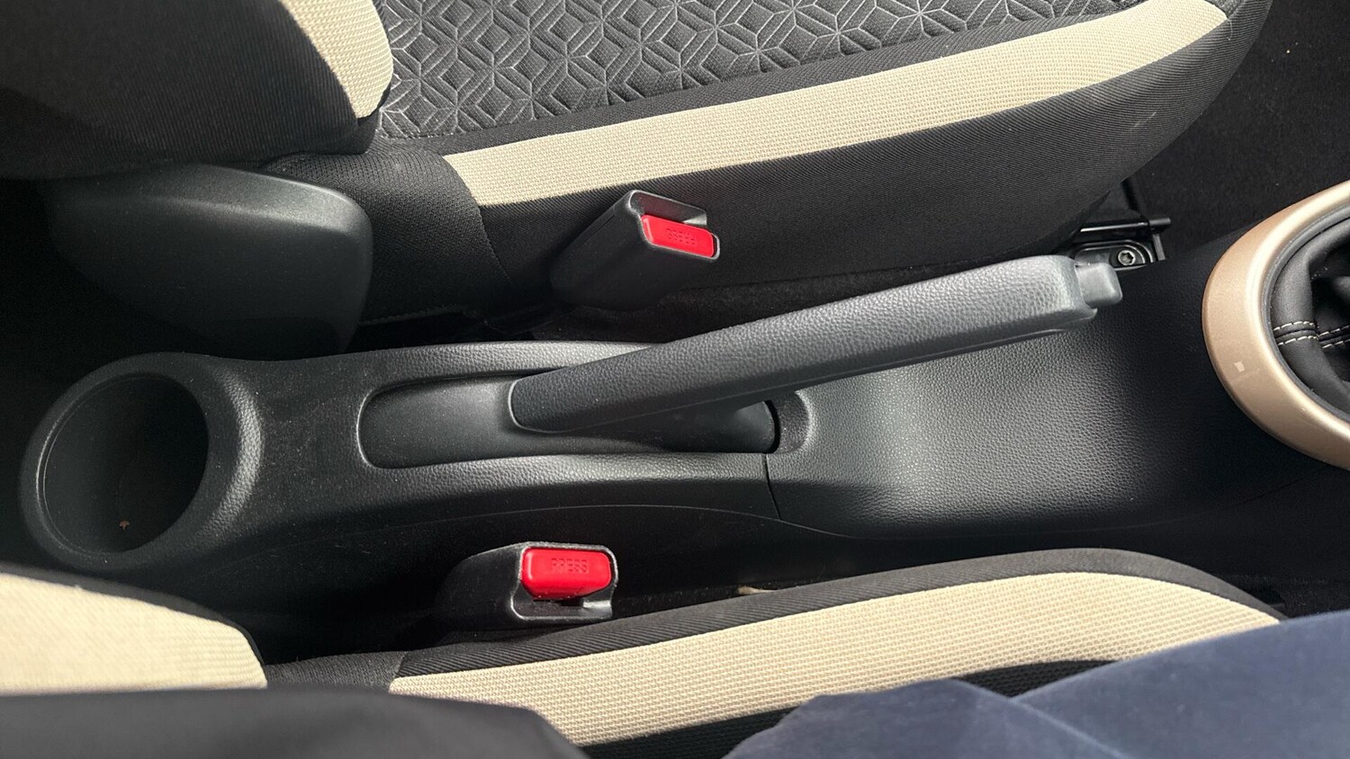 Used Toyota Aygo X 2023 for sale - 76226468: Photo 40