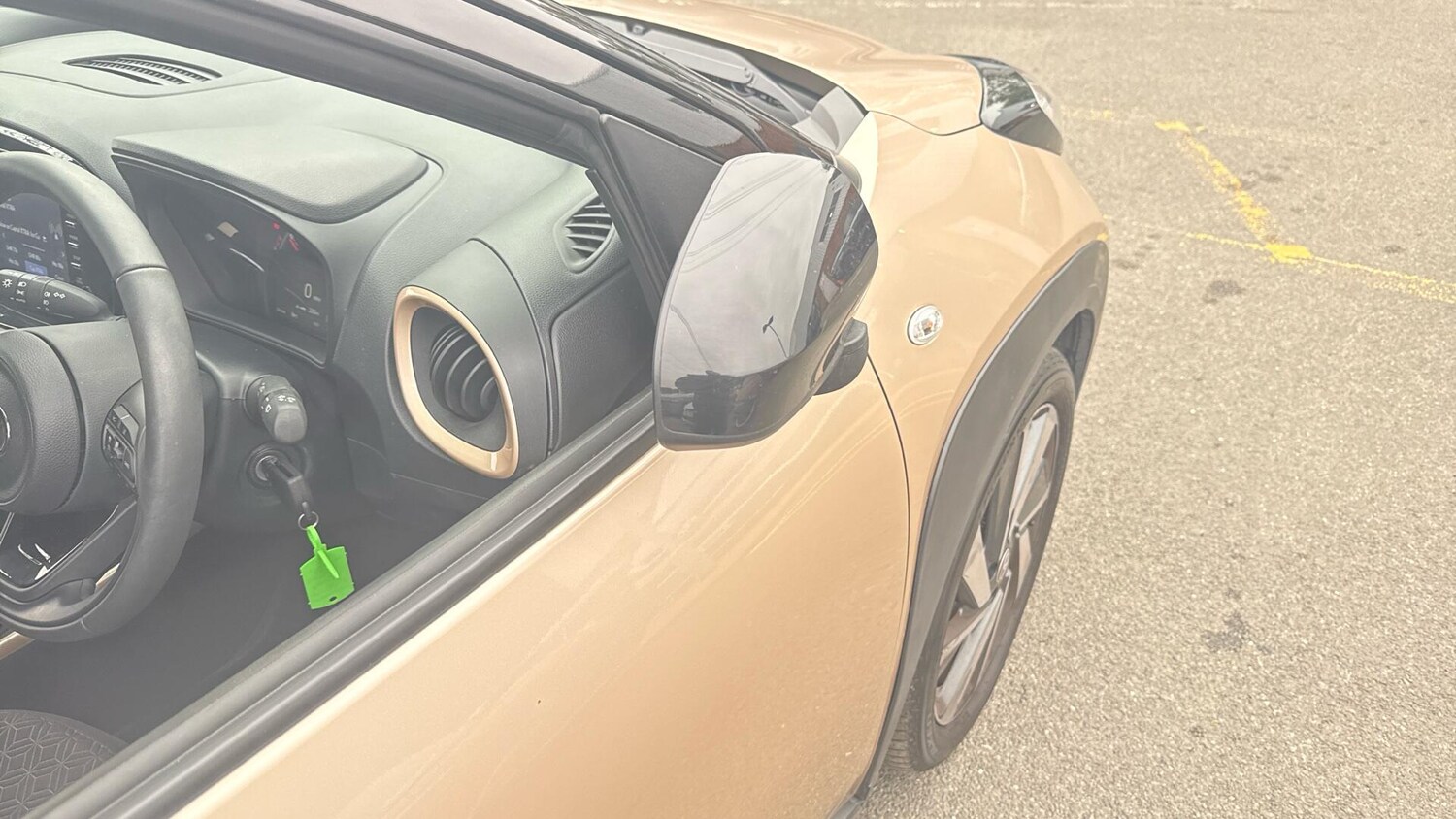 Used Toyota Aygo X 2023 for sale - 76226468: Photo 41