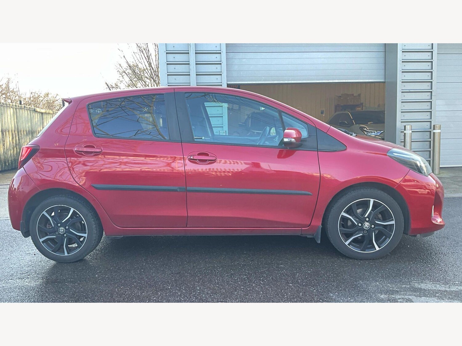 Used Toyota Yaris 2016 for sale - 77722978: Photo 18