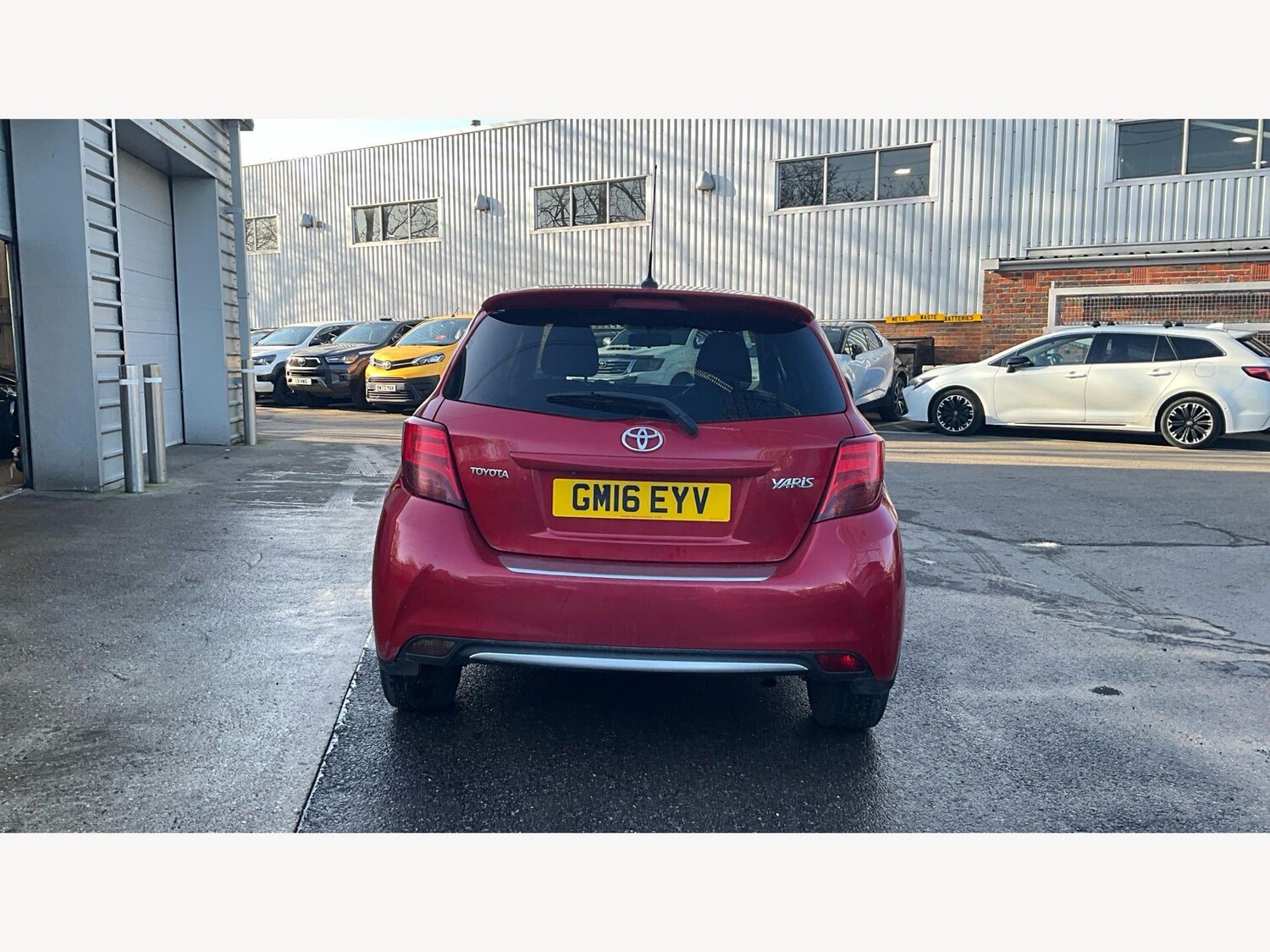 Used Toyota Yaris 2016 for sale - 77722978: Photo 21