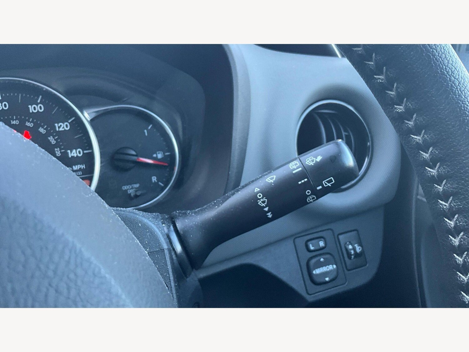 Used Toyota Yaris 2016 for sale - 77722978: Photo 28