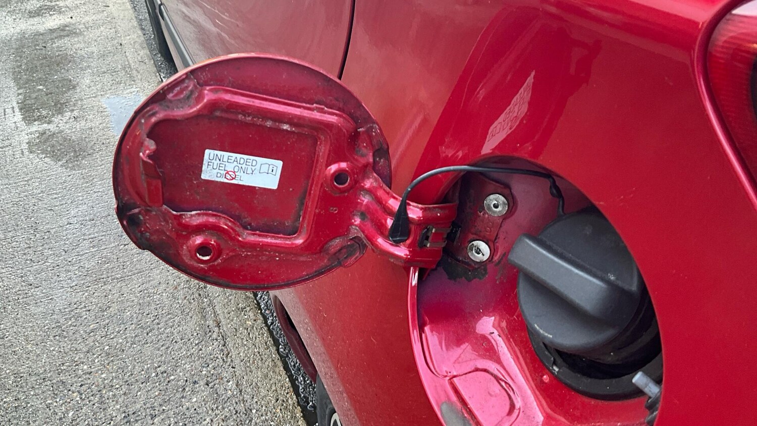 Used Toyota Yaris 2016 for sale - 77722978: Photo 46