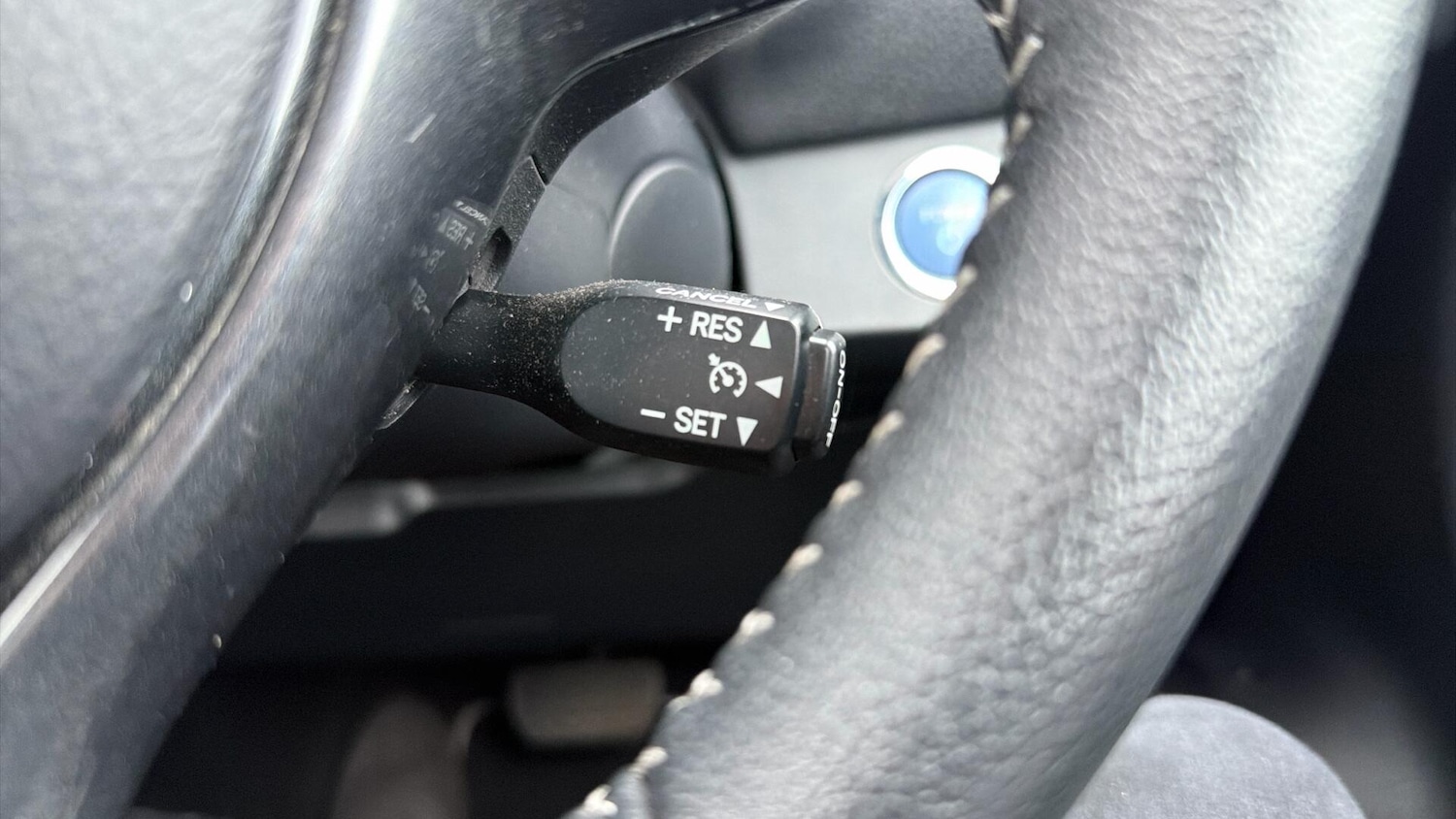 Used Toyota Yaris 2020 for sale - 77670488: Photo 43