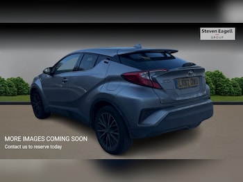 Used Toyota C-HR 2017 for sale - 78347609: Photo