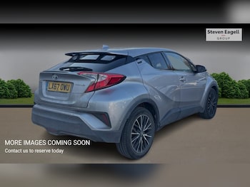 Used Toyota C-HR 2017 for sale - 78347609: Photo