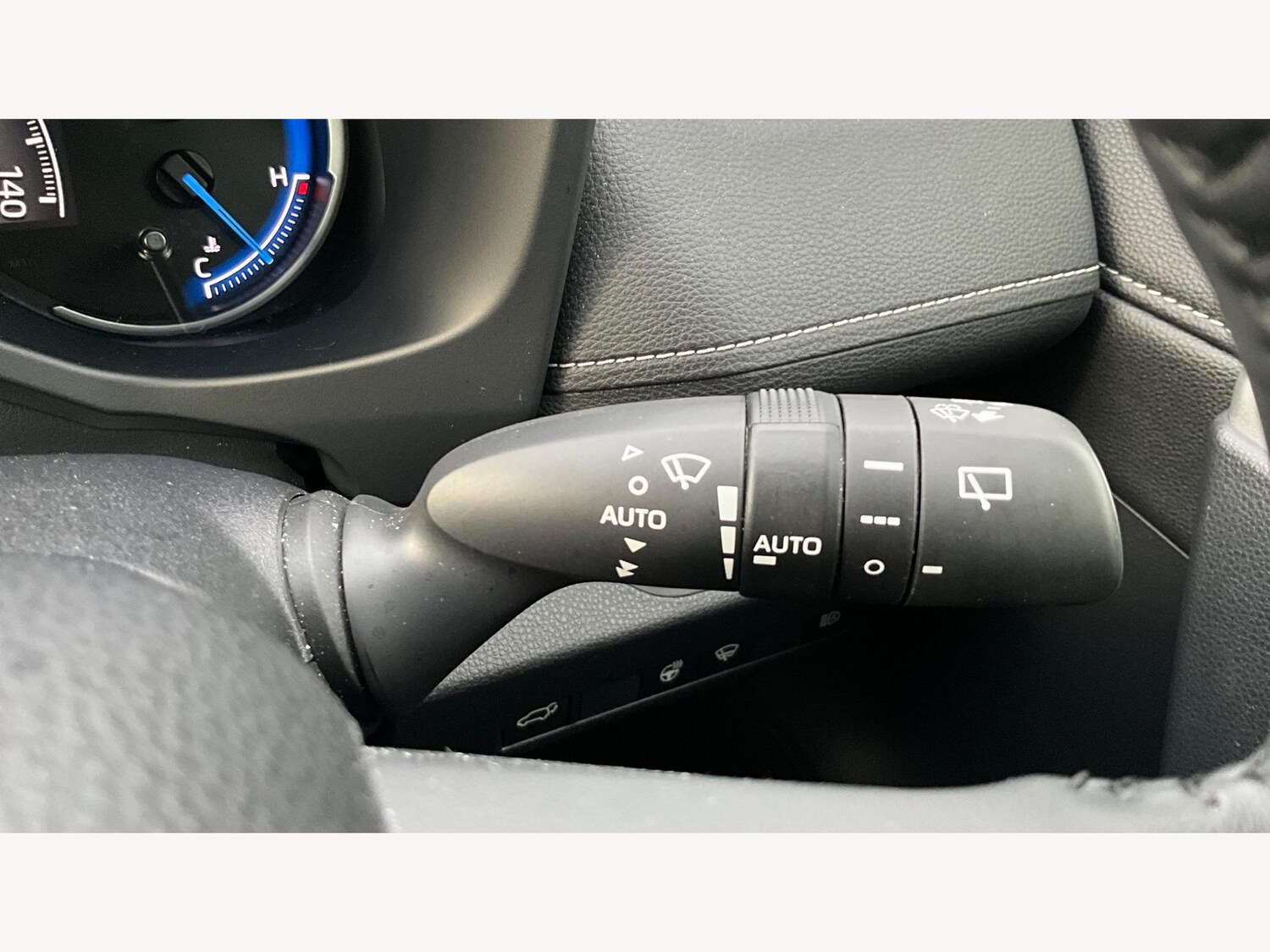 Used Toyota RAV4 2021 for sale - 76976276: Photo 30