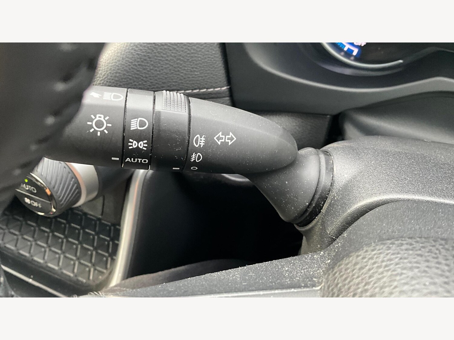 Used Toyota RAV4 2021 for sale - 76976276: Photo 31