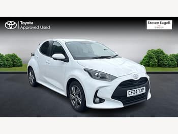 Used Toyota Yaris 2024 for sale - 79847769: Photo