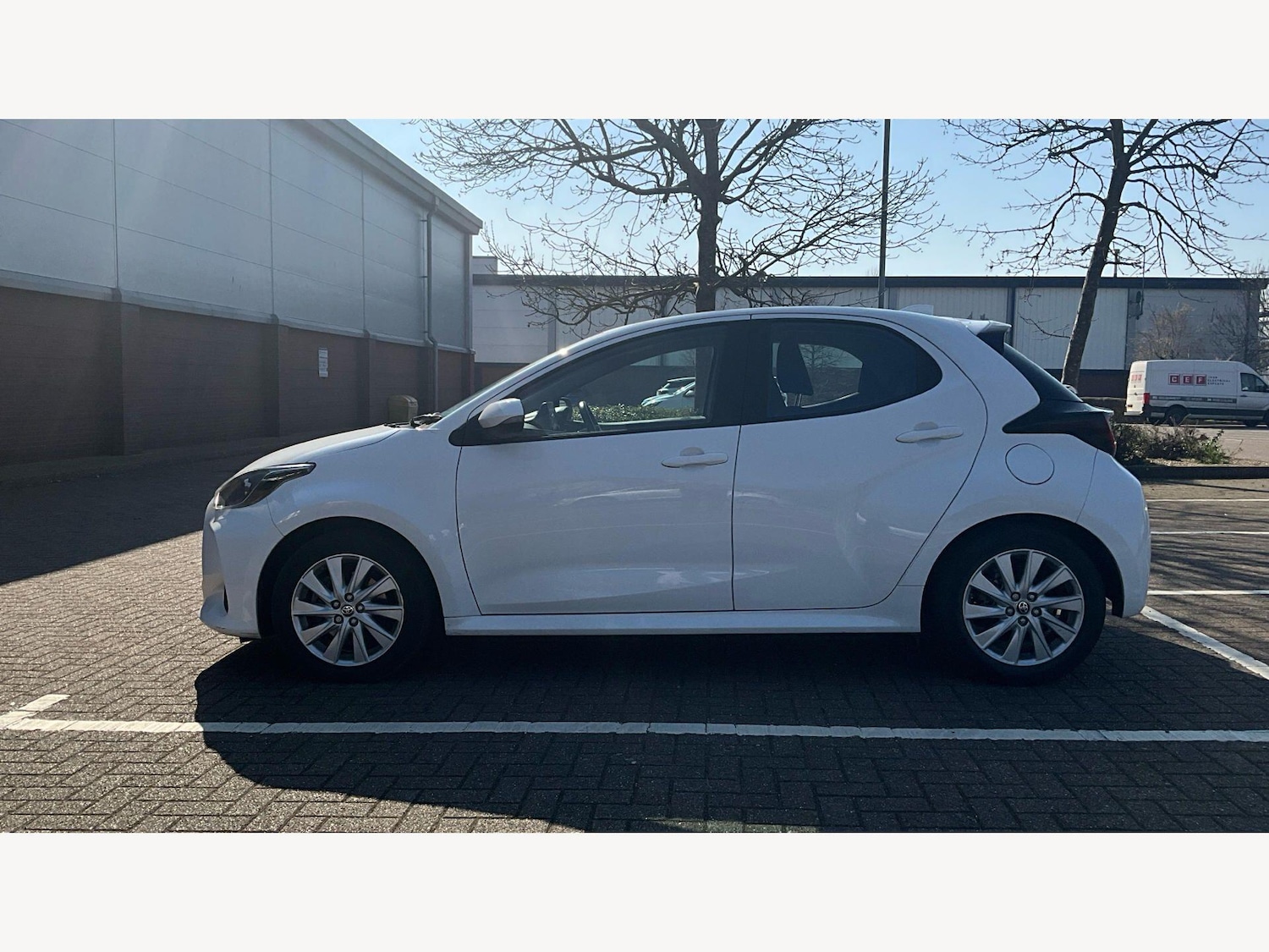 Used Toyota Yaris 2022 for sale - 78185442: Photo 19