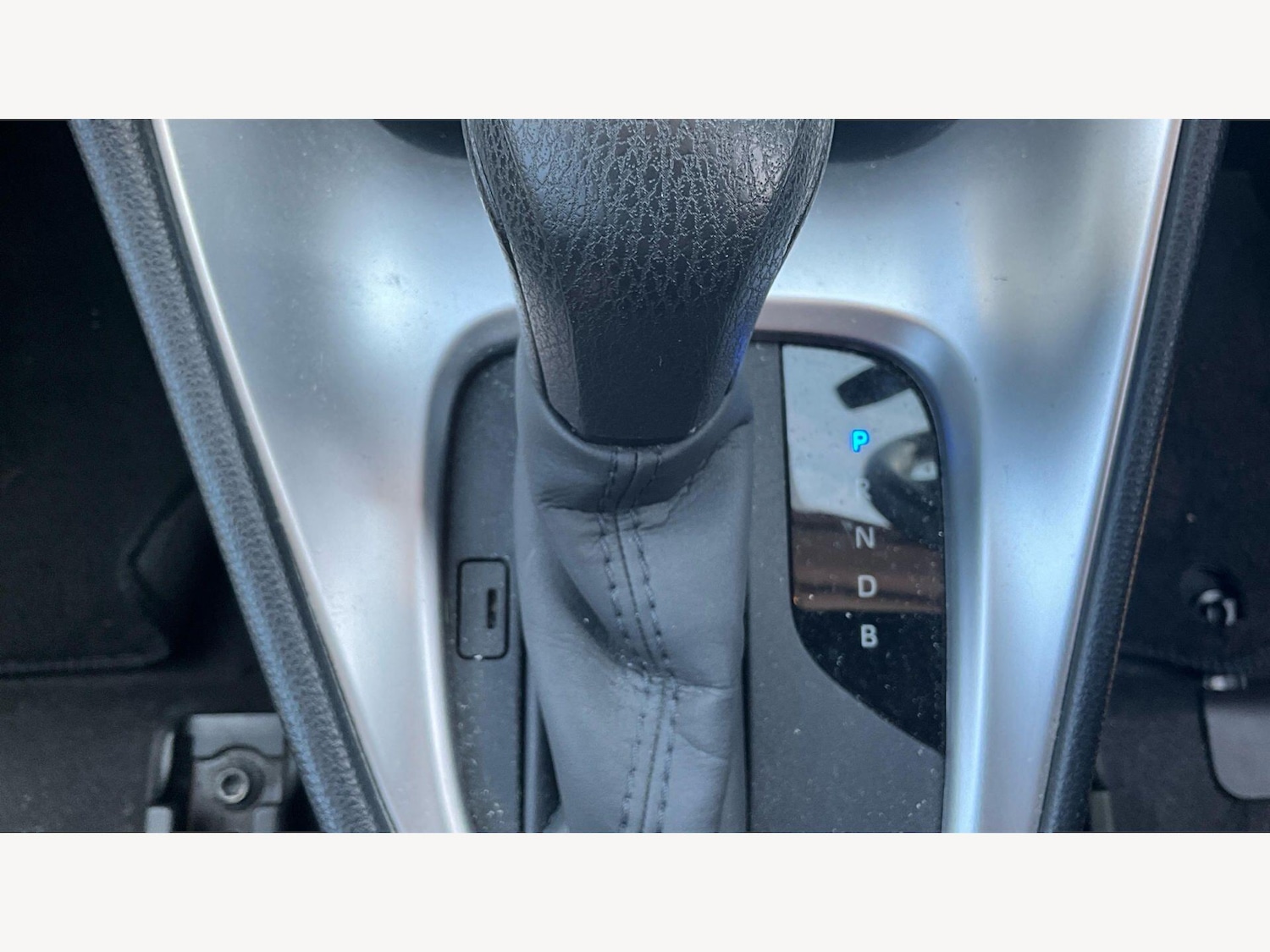 Used Toyota Yaris 2022 for sale - 78185442: Photo 31