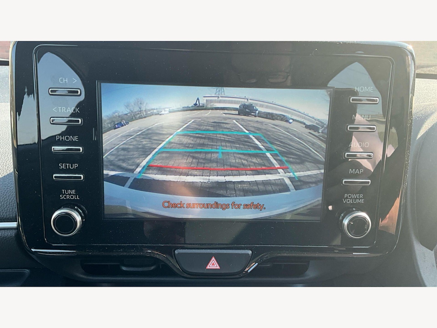 Used Toyota Yaris 2022 for sale - 78185442: Photo 33