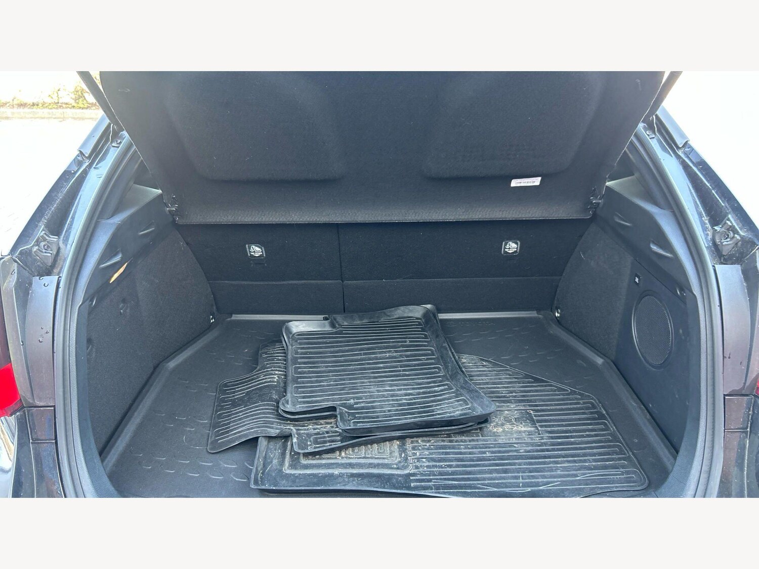 Used Toyota C-HR 2021 for sale - 78205227: Photo 16