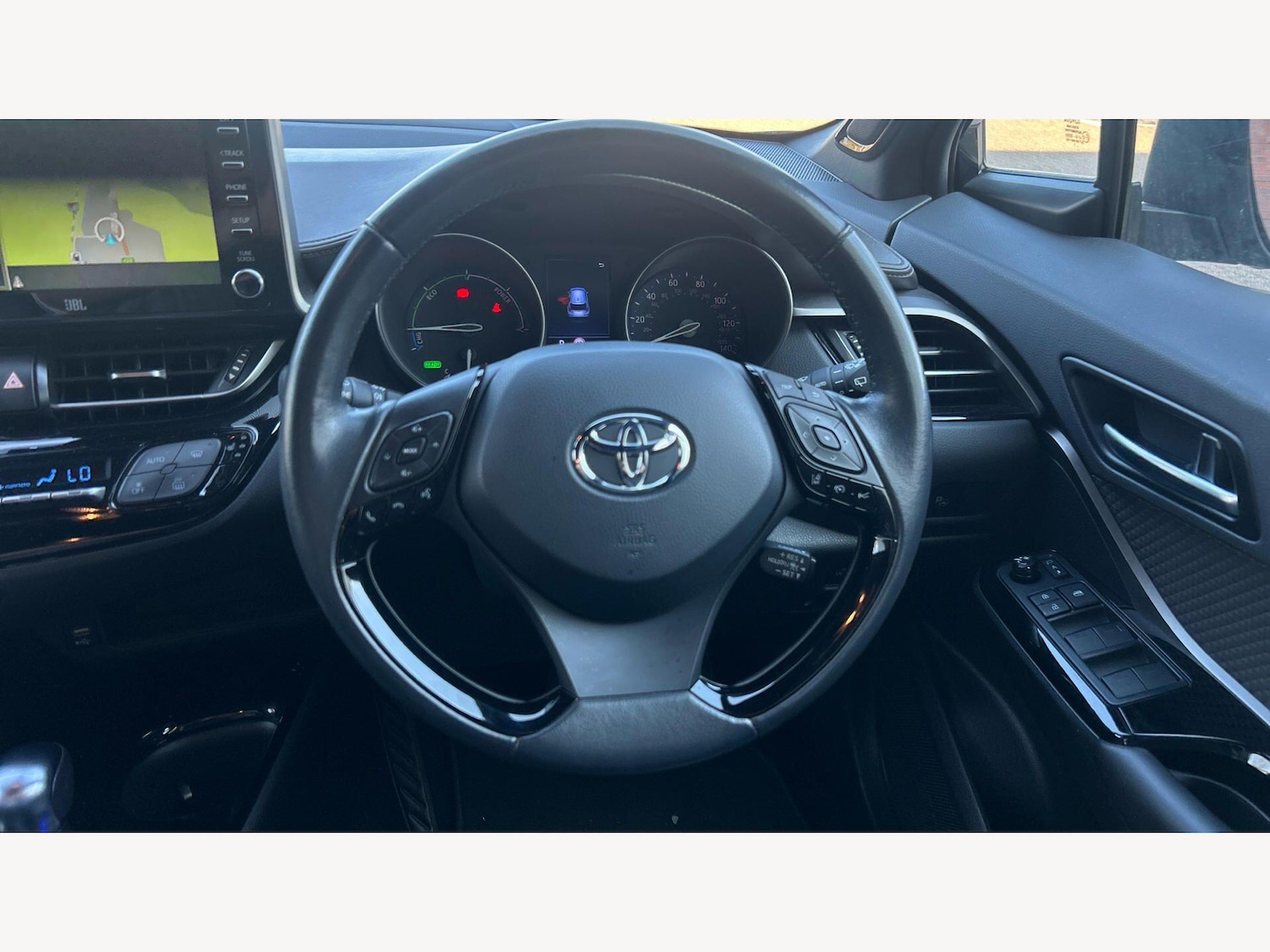 Used Toyota C-HR 2021 for sale - 78205227: Photo 8
