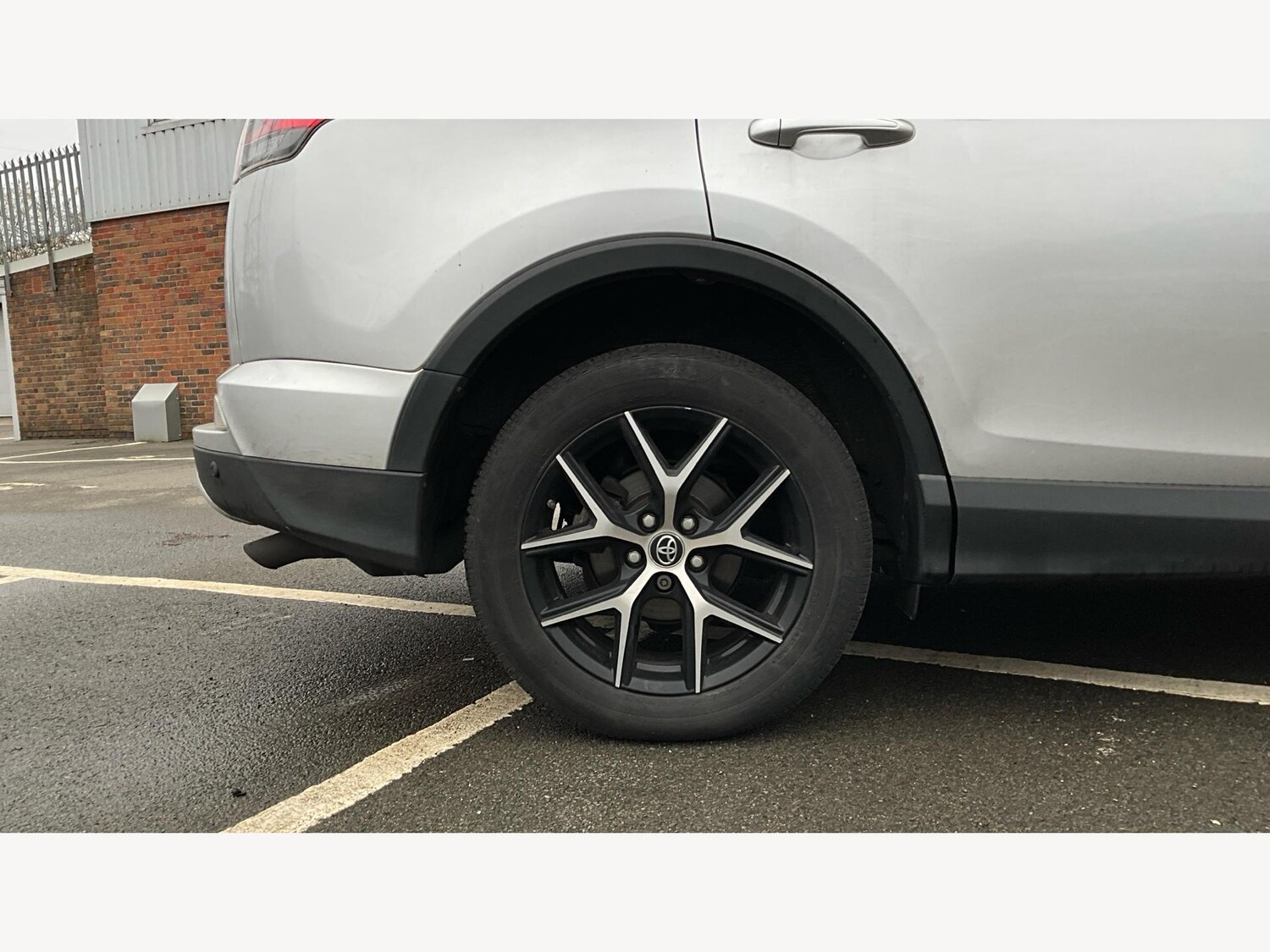 Used Toyota RAV4 2016 for sale - 77484414: Photo 20