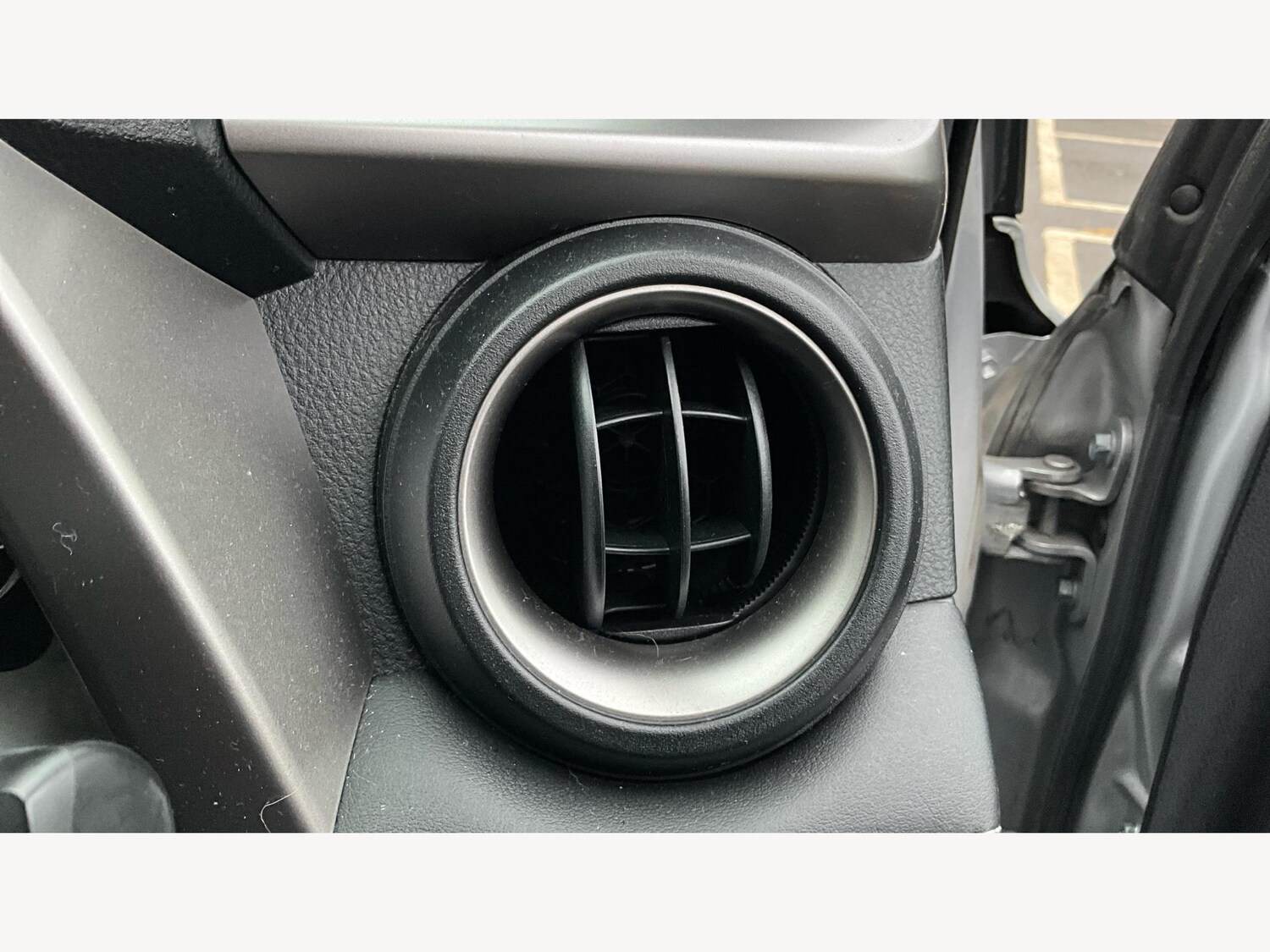 Used Toyota RAV4 2016 for sale - 77484414: Photo 30